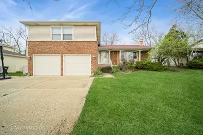 4490 Capstan Drive, Hoffman Estates, IL 60192 - Photo 1