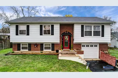 640 Surryse Road, Lake Zurich, IL 60047 - Photo 1