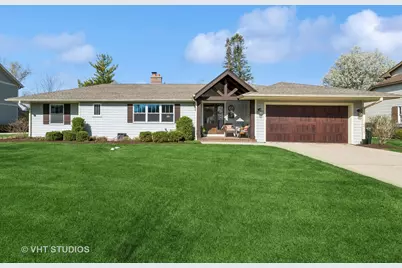 319 Ames Street, Libertyville, IL 60048 - Photo 1