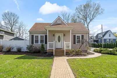 1209 Spring Beach Way, Cary, IL 60013 - Photo 1