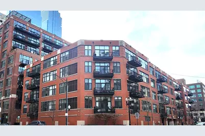 333 W Hubbard Street #607, Chicago, IL 60654 - Photo 1