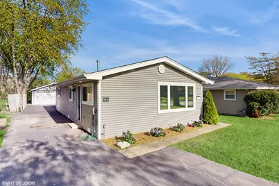 5743 Sherman Avenue, Downers Grove, IL 60516 - Photo 1