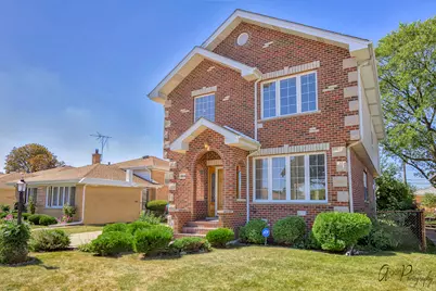 8824 Oriole Avenue, Morton Grove, IL 60053 - Photo 1