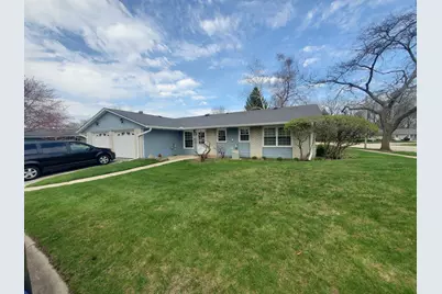 7412 Chevy Chase Court #16, Fox Lake, IL 60020 - Photo 1