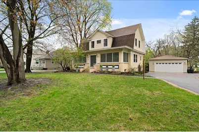 1107 S Batavia Avenue, Batavia, IL 60510 - Photo 1