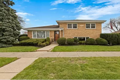 8932 Oriole Avenue, Morton Grove, IL 60053 - Photo 1