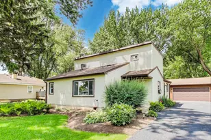 2021 Oak Dr, McHenry, IL 60050 - Photo 1