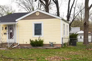 3218 Sherman St, Springfield, IL 62703 - Photo 1