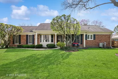 2056 N Coldspring Road, Arlington Heights, IL 60004 - Photo 1