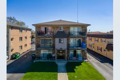 7841 Normandy Avenue, Burbank, IL 60459 - Photo 1