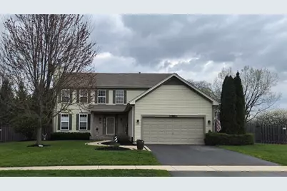 80 W Norwell Lane, Round Lake, IL 60073 - Photo 1