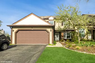 420 Ascot Lane, Streamwood, IL 60107 - Photo 1