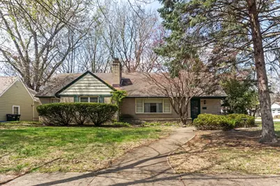810 Woodlane Avenue, Rockford, IL 61107 - Photo 1
