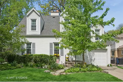 6552 N Waukesha Avenue, Chicago, IL 60646 - Photo 1