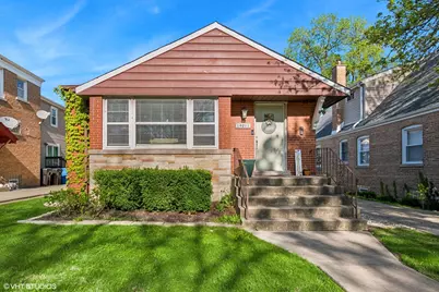 10211 S Artesian Avenue, Chicago, IL 60655 - Photo 1