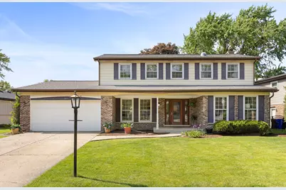 542 Stafford Lane, Glen Ellyn, IL 60137 - Photo 1