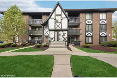 13615 Lamon Avenue #504, Crestwood, IL 60418 - Photo 1