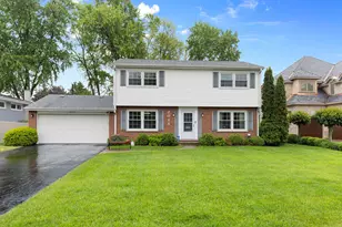 2011 Brentwood Rd, Northbrook, IL 60062 - Photo 1