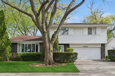 1093 Bob O Link Road, Highland Park, IL 60035 - Photo 1