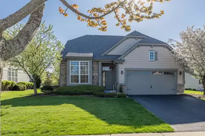 825 Canton Drive, Oswego, IL 60543 - Photo 1
