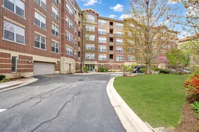 9350 N Skokie Boulevard #303, Skokie, IL 60077 - Photo 1