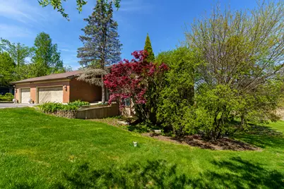 9 High Point Drive, Hawthorn Woods, IL 60047 - Photo 1
