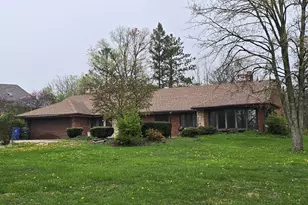 8401 W 129th St, Palos Park, IL 60464 - Photo 1