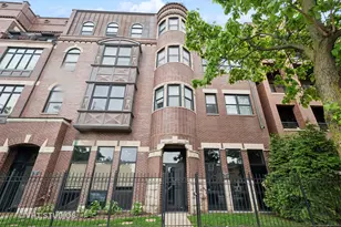 521 N Racine Ave, Chicago, IL 60642 - Photo 1