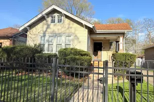 11221 S Parnell Ave, Chicago, IL 60628 - Photo 1