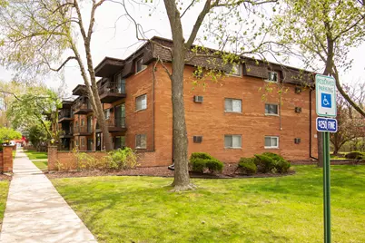 2340 186th Street #7, Lansing, IL 60438 - Photo 1