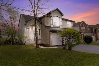 59 Amber Court, Lindenhurst, IL 60046 - Photo 1