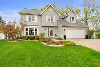 1065 Cedar Creek Drive, Lake Zurich, IL 60047 - Photo 1