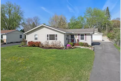5021 N Westwood Drive, McHenry, IL 60050 - Photo 1