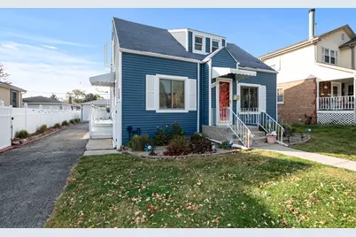 10522 S Albany Avenue, Chicago, IL 60655 - Photo 1