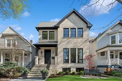 1934 W Patterson Avenue, Chicago, IL 60613 - Photo 1