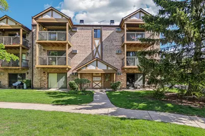 829 S Dwyer Avenue #B, Arlington Heights, IL 60005 - Photo 1