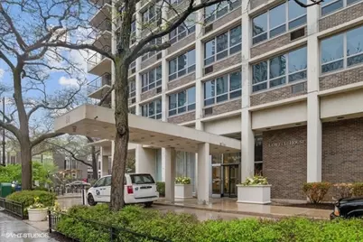 88 W Schiller Street #1402, Chicago, IL 60610 - Photo 1