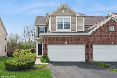 324 Buckingham Court, Lombard, IL 60148 - Photo 1