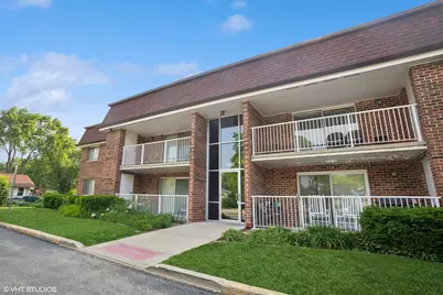 1101 Mercury Drive #1C, Schaumburg, IL 60193 - Photo 1