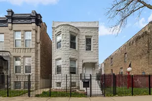 3852 W Fillmore St, Chicago, IL 60624 - Photo 1