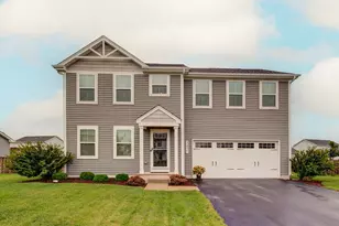 3451 Big Bend Dr, Montgomery, IL 60538 - Photo 1