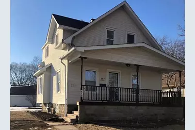 257 S Alma Avenue, Kankakee, IL 60901 - Photo 1