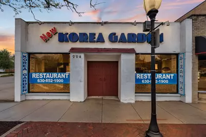 204 N Cass Avenue, Westmont, IL 60559 - Photo 1