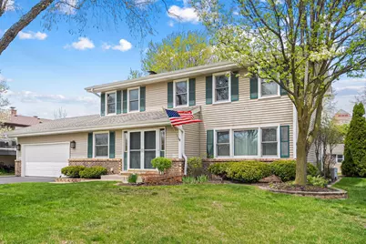 107 W Theodore Lane, Itasca, IL 60143 - Photo 1