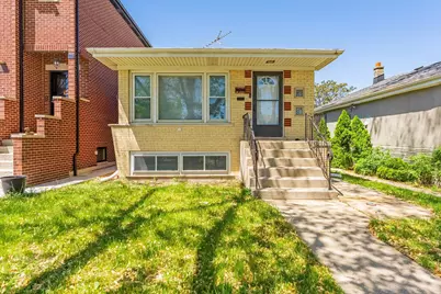 5108 S Massasoit Avenue, Chicago, IL 60638 - Photo 1
