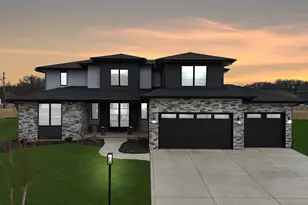 9653 Corydalis Ave, Saint John, IN 46373 - Photo 1