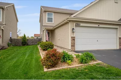 2520 Carlisle Lane, Hampshire, IL 60140 - Photo 1