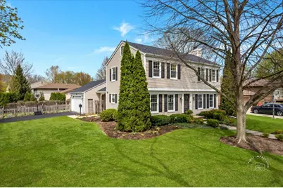 1238 S 10th Street, Saint Charles, IL 60174 - Photo 1