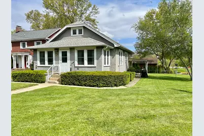 1603 11th Street, Peru, IL 61354 - Photo 1