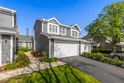 26 Sarah's Grove Drive #26, Schaumburg, IL 60193 - Photo 1